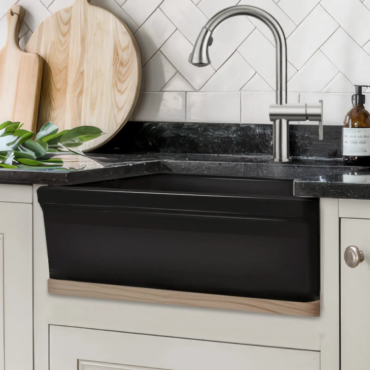 30" Reversible Single Bowl Fireclay Kitchen Sink: 2½" lip, beveled front apron