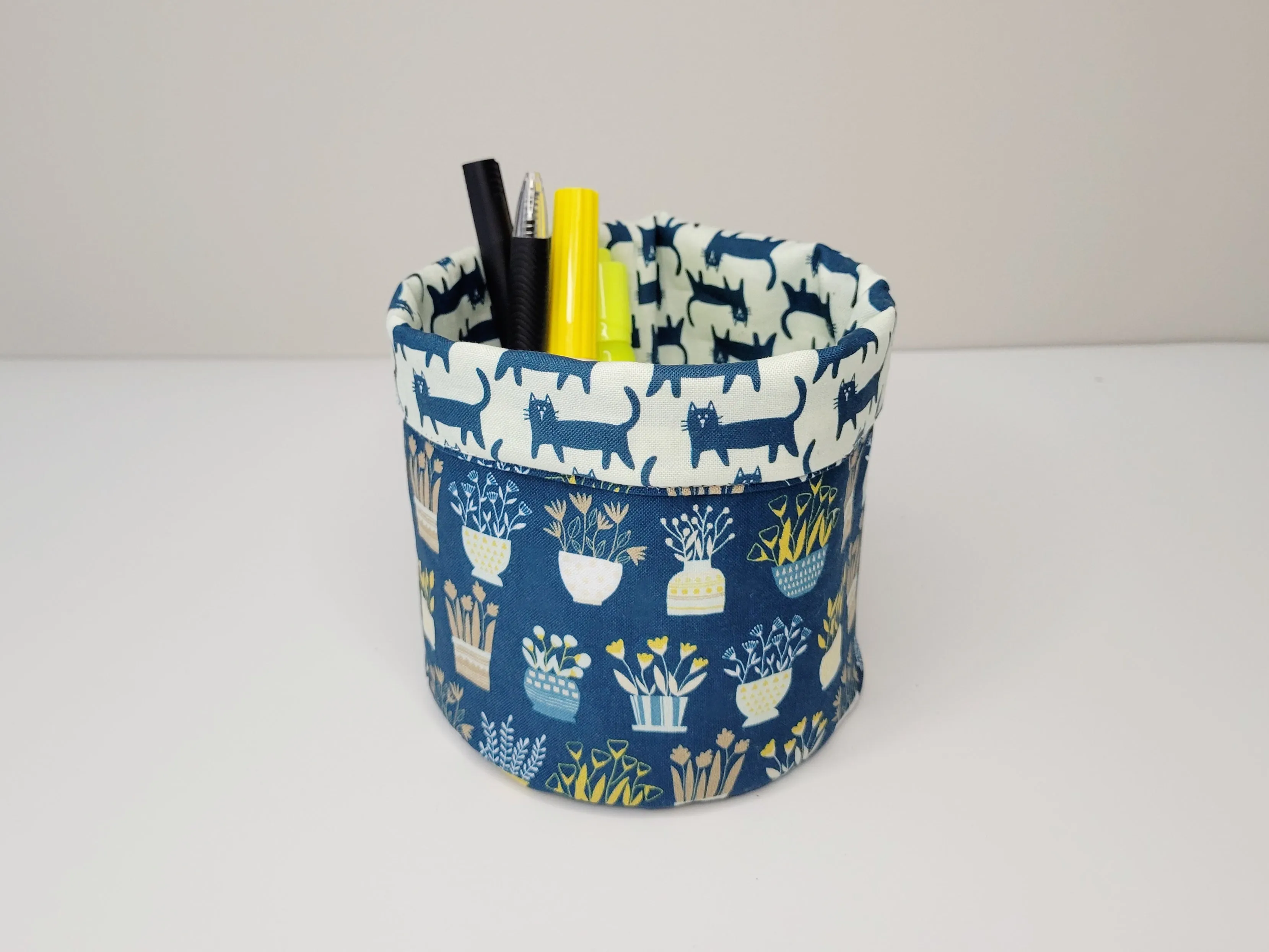 Cats & Plants Plant Pouch (Small)