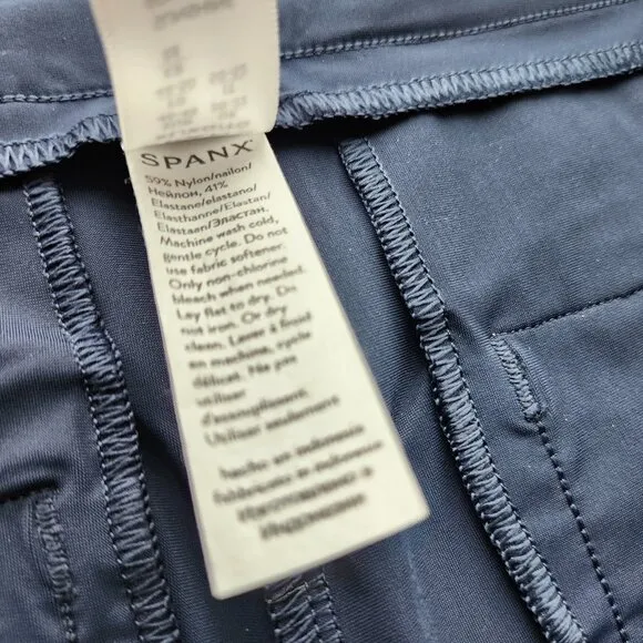 NWT SPANX Sunshine Skort 6&quot; UPF 50  Quick Dry Pull-On Pocket Midnight Navy
